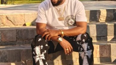 Kings Malembe Malemebe Ft Luwi Caris – Awe Tatulechula Mp3 Download 